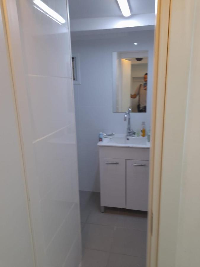 Apt Heart Tlv Arnon 50 Mt From Sea Appartamento Tel Aviv Esterno foto